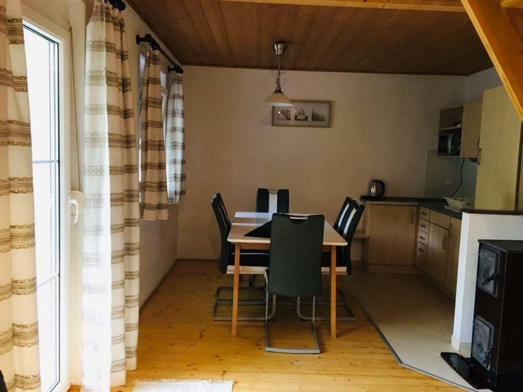 Rozmaring Ház Villa Balatonlelle Ngoại thất bức ảnh